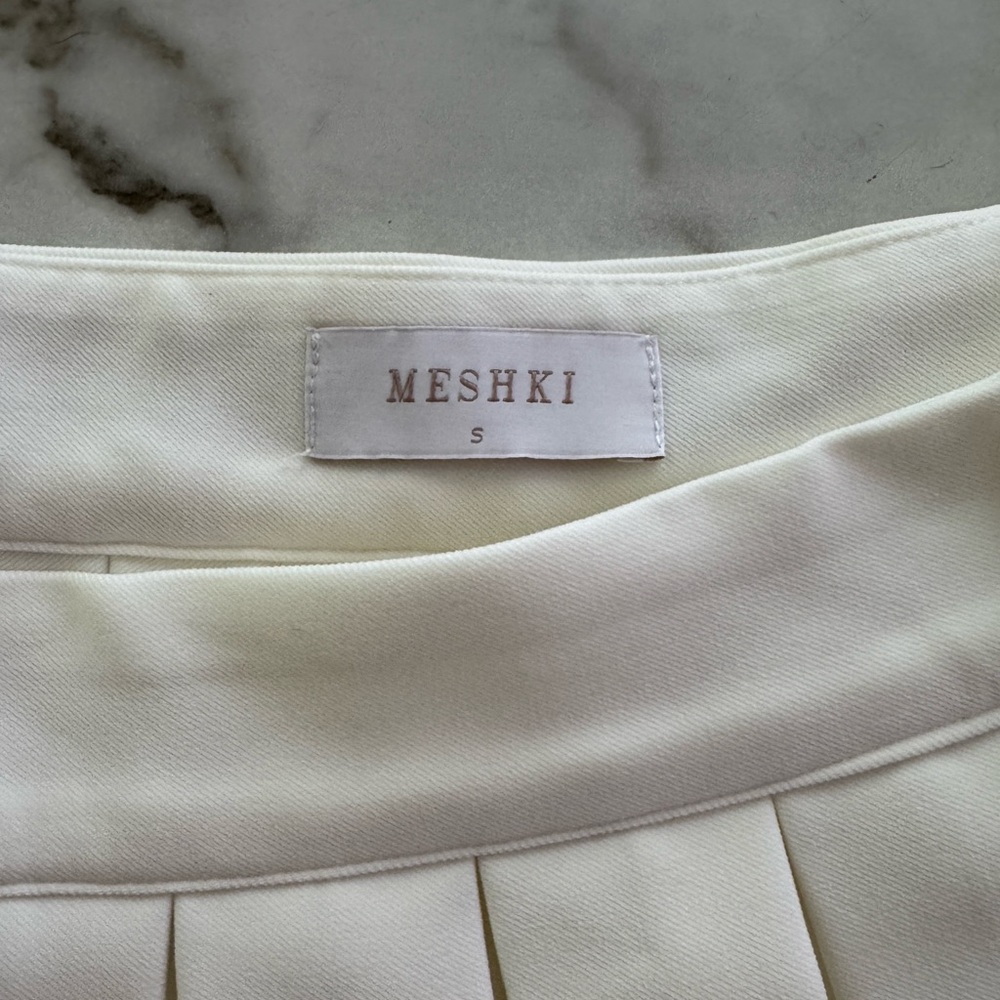 Meshki Mura Suiting Vest and Skirt set size S Ivory - Picture 12 of 12